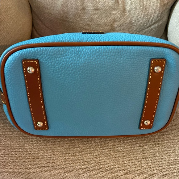 Dooney & Bourke Pebble Grain Leather Zip Sac Crossbody Bag Caribbean Blue NWT - Picture 6 of 7